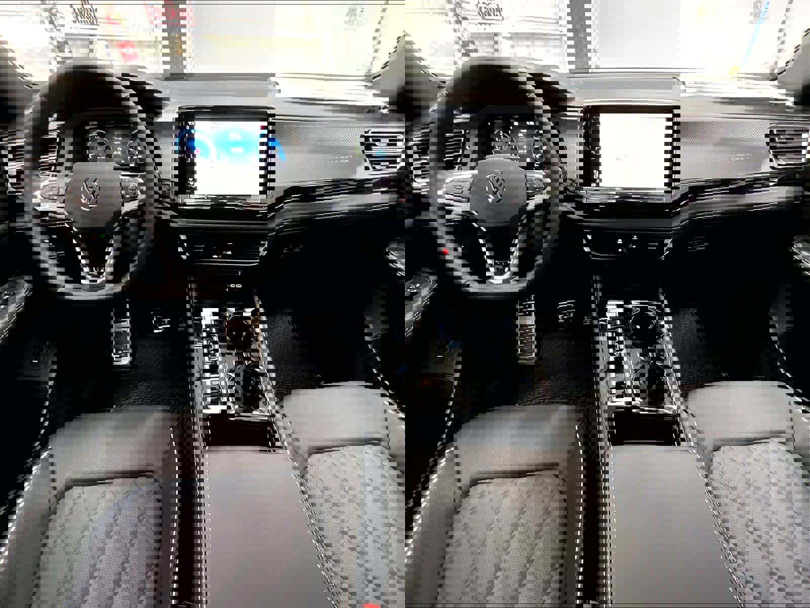 New 2026 Volkswagen Atlas Cross Sport SEL Premium R-Line image 7