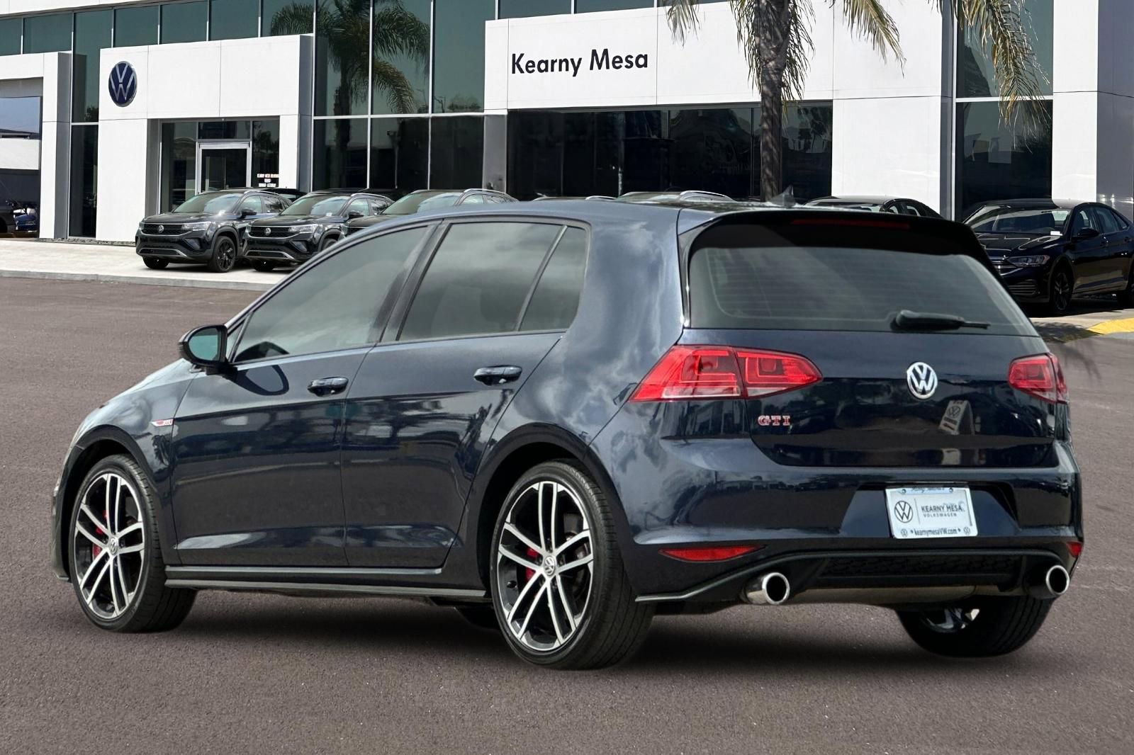 Used 2016 Volkswagen GTI SE w/ Lighting Package (SEL) FWD image 6