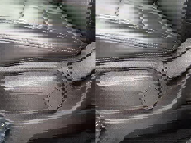 Used 2022 Kia Telluride LX image 18