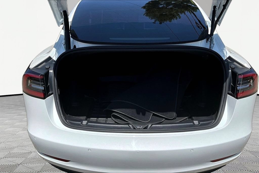 Used 2022 Tesla Model 3 Performance AWD/4WD image 27