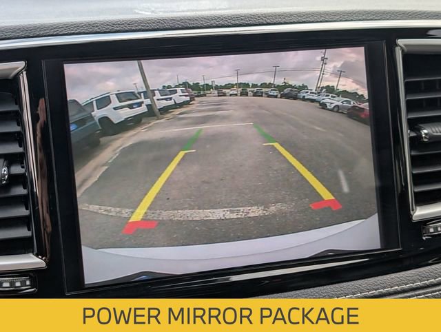 Used 2023 Chrysler Pacifica Touring-L FWD image 22