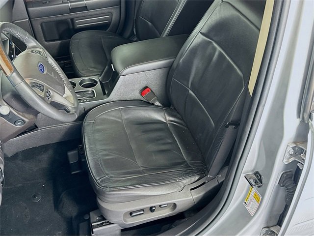 Used 2019 Ford Flex Limited image 19