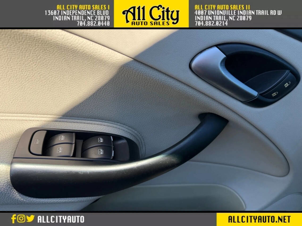 Used 2005 Saab 9-3 Arc FWD image 17