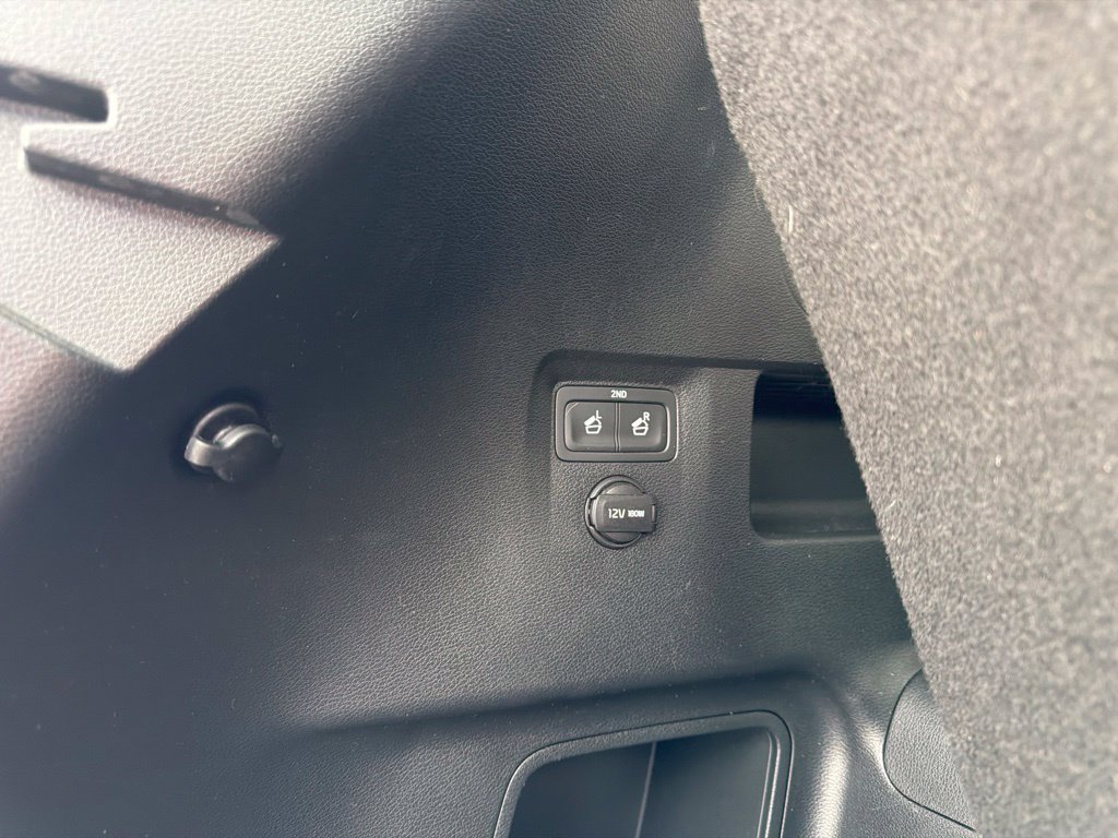 Used 2023 Kia Telluride EX AWD/4WD image 16