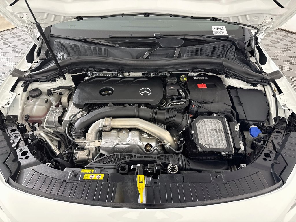 Used 2025 Mercedes-Benz GLA 250 image 28