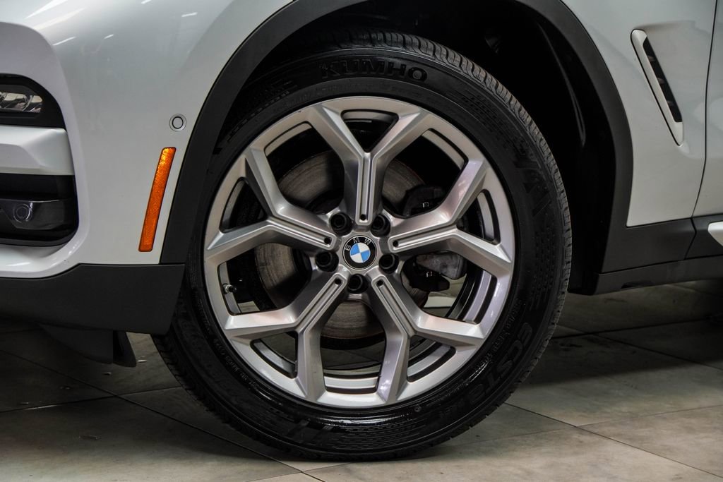 Used 2021 BMW X3 xDrive30i w/ Premium Package AWD/4WD image 3
