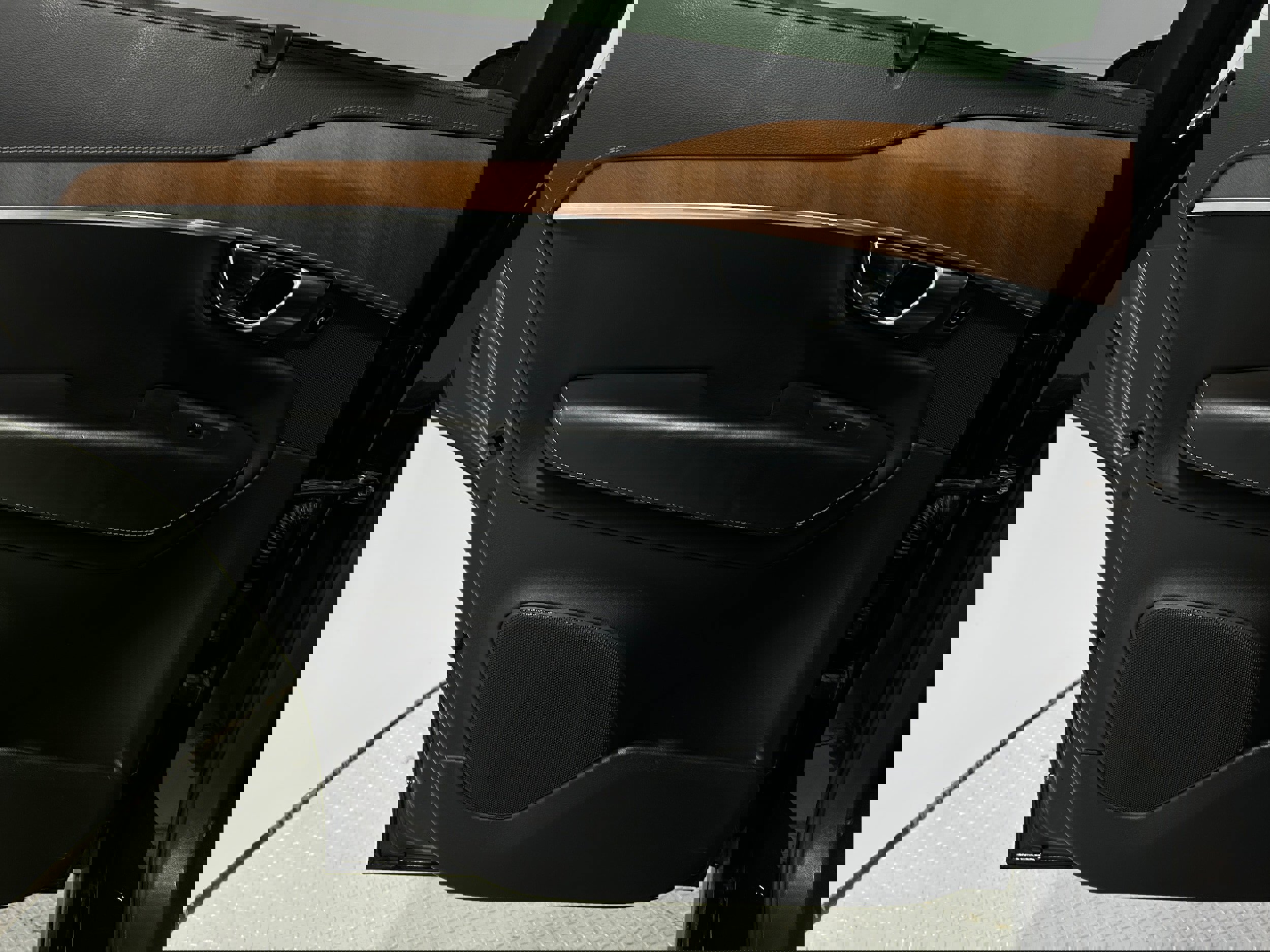 Used 2019 Volvo XC90 T6 Inscription w/ Advanced Package image 25