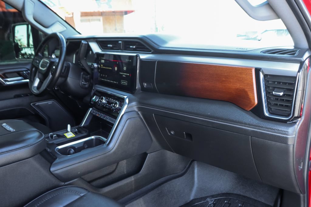 Used 2024 GMC Sierra 3500 Denali w/ Denali Reserve Package AWD/4WD image 37