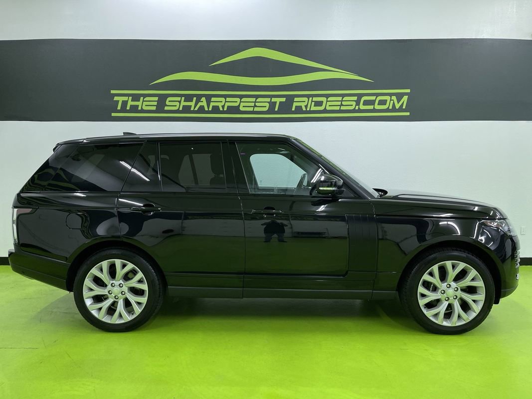 Used 2020 Land Rover Range Rover HSE image 11