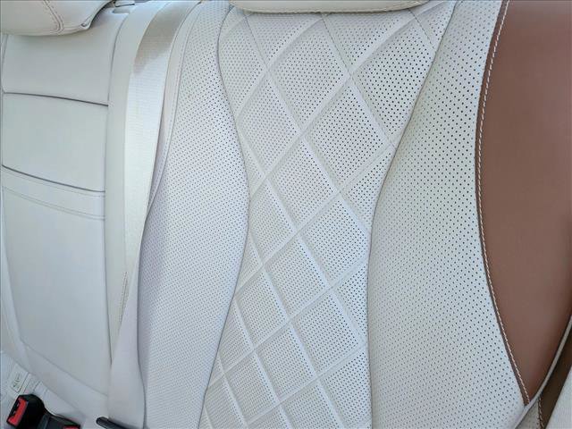 Used 2018 Mercedes-Benz E 300 image 15