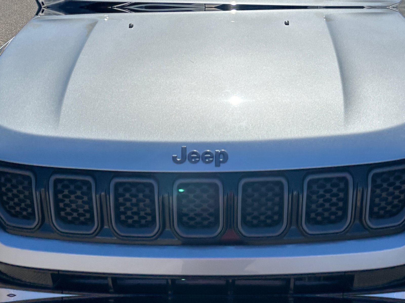 Used 2024 Jeep Compass Limited w/ High Altitude Package AWD/4WD image 23