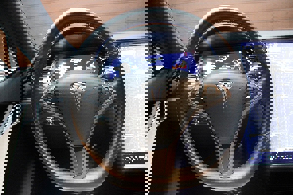 Used 2020 Tesla Model S Long Range AWD image 48