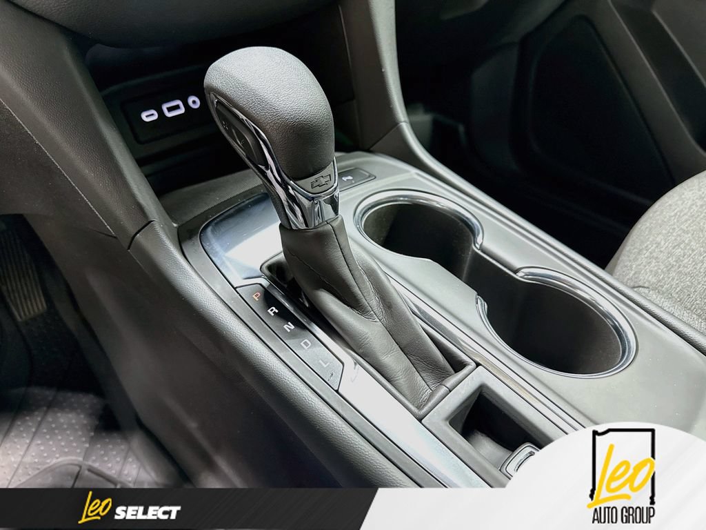 Used 2024 Chevrolet Equinox LT w/ LPO, Floor Liner Package FWD image 19