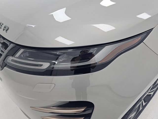 Used 2023 Land Rover Range Rover Evoque R-Dynamic SE image 6