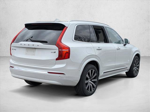 Used 2023 Volvo XC90 B6 Plus w/ Protection Package image 5