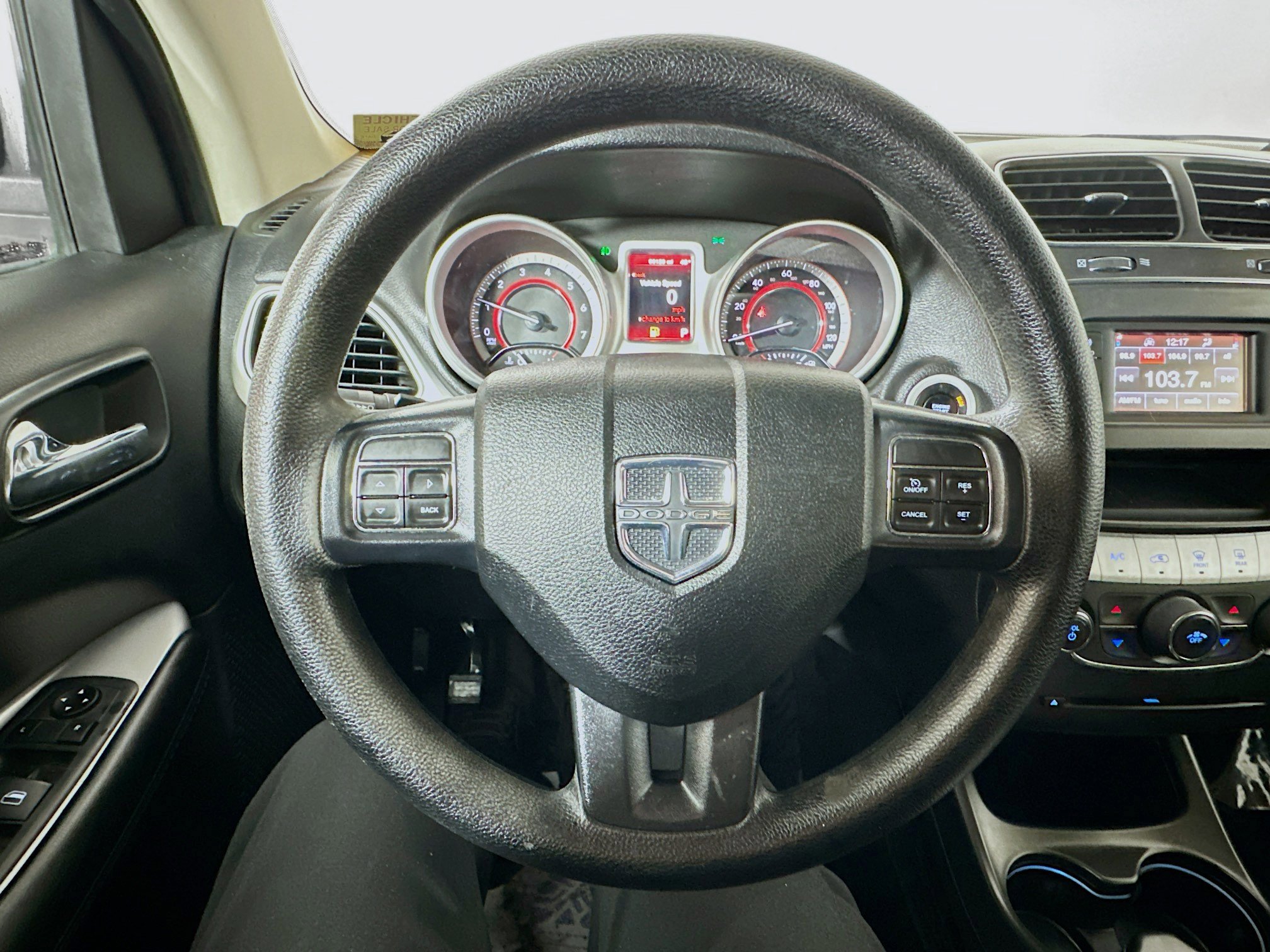 Used 2019 Dodge Journey SE image 11