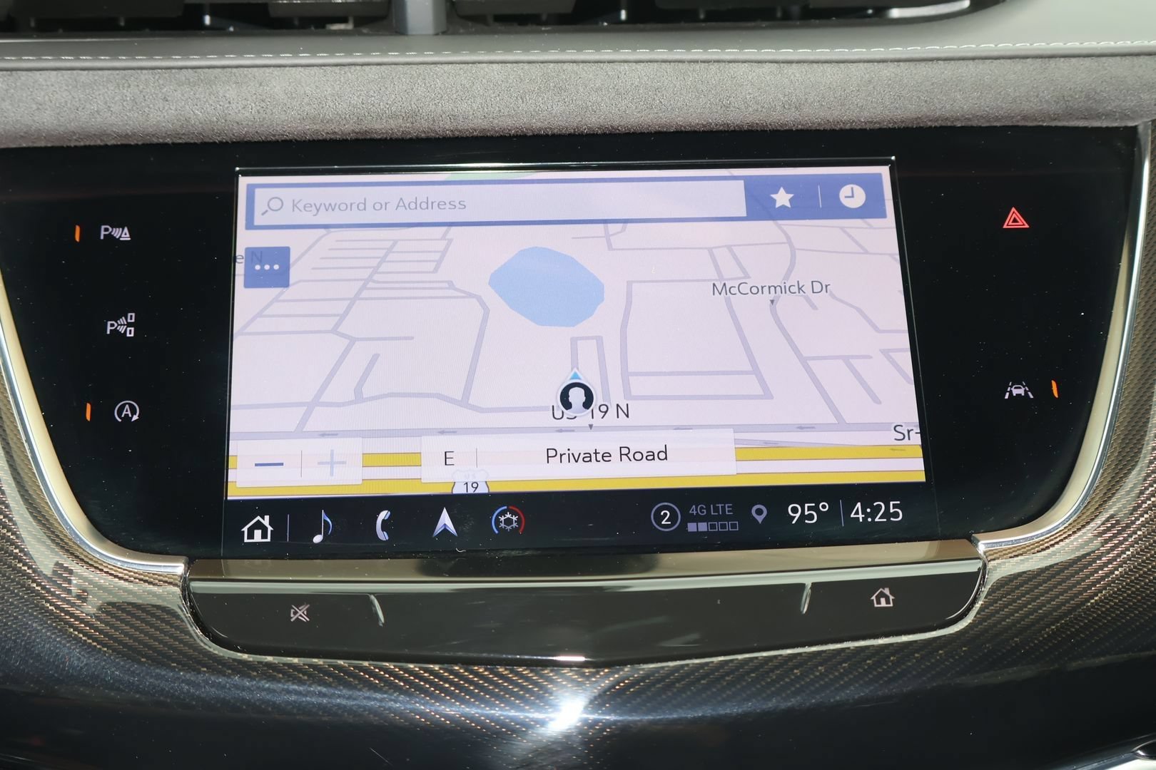 Certified 2025 Cadillac XT6 Sport w/ Platinum Package AWD/4WD image 24