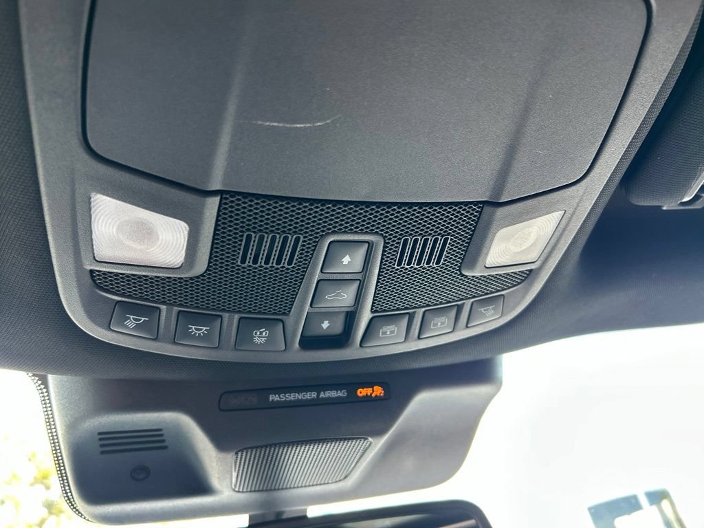 Used 2023 Ford Expedition Max Platinum AWD/4WD image 35