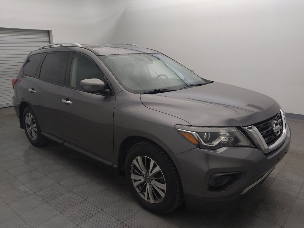 Used 2019 Nissan Pathfinder S FWD image 11