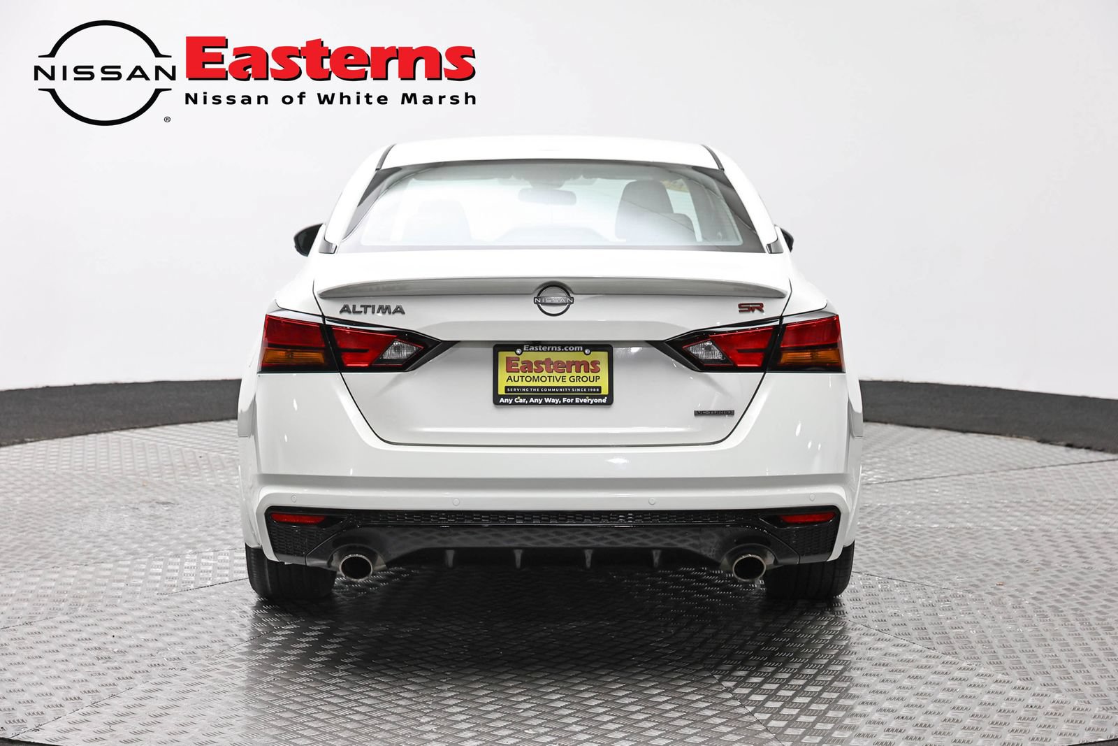 Used 2024 Nissan Altima 2.0 SR FWD image 6
