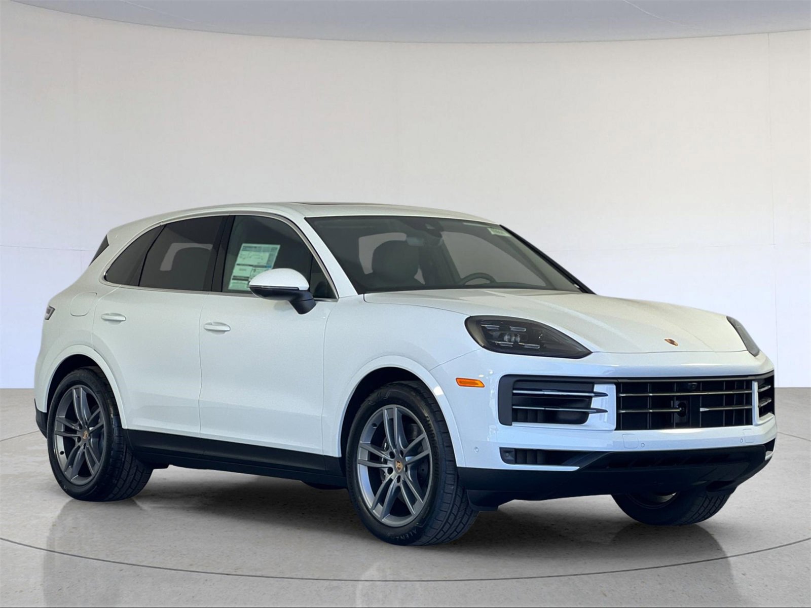 New 2025 Porsche Cayenne image 10