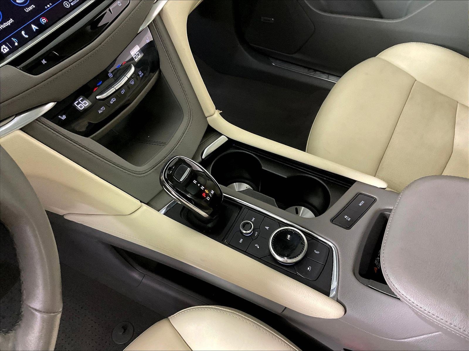 Used 2023 Cadillac XT5 Premium Luxury w/ LPO, Floor Liner Package FWD image 18
