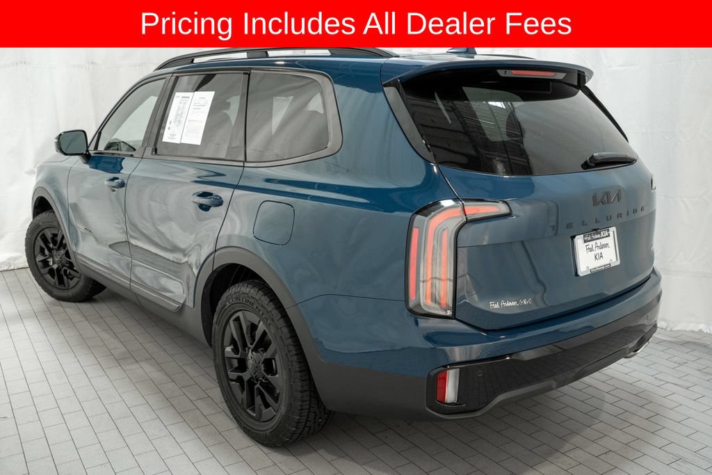 Certified 2025 Kia Telluride SX Prestige X-Pro AWD/4WD image 3