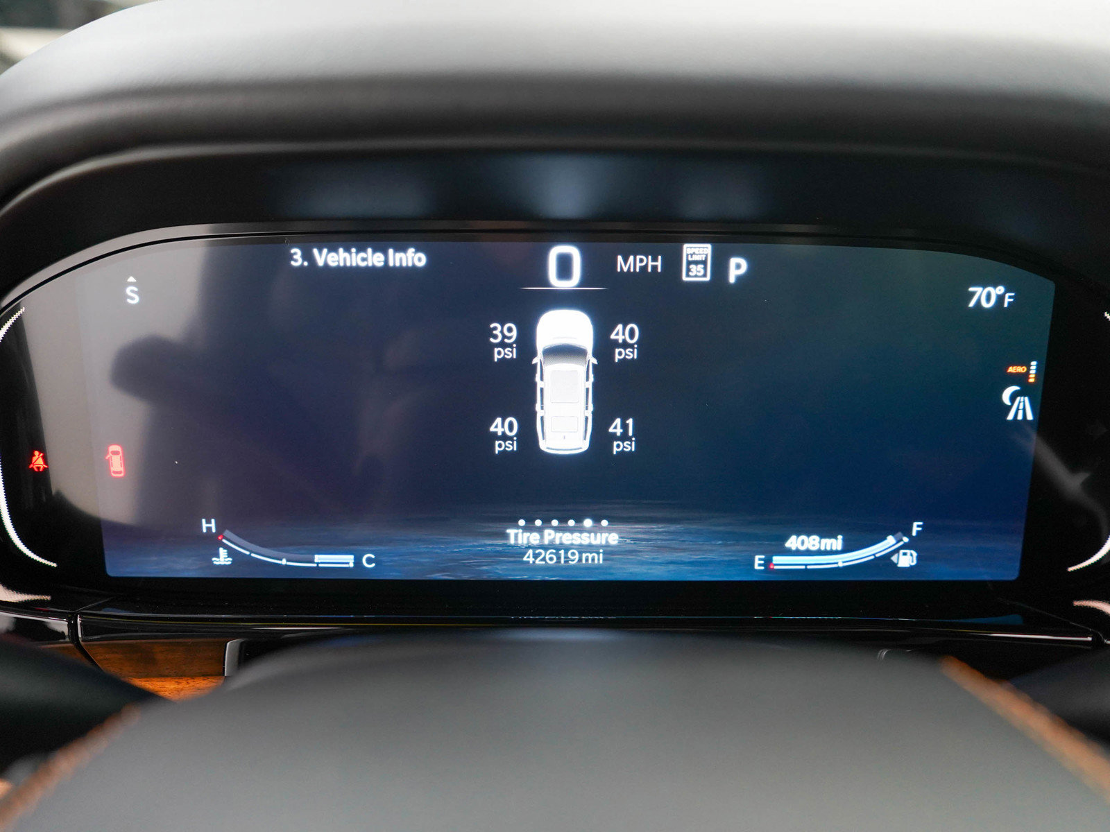 Used 2024 Jeep Grand Wagoneer L Series III image 31