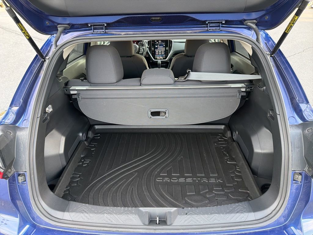 Certified 2025 Subaru Crosstrek 2.0i Premium image 17