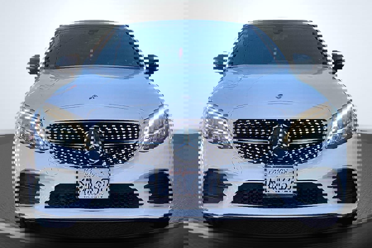 Used 2019 Mercedes-Benz C 300 Coupe image 3