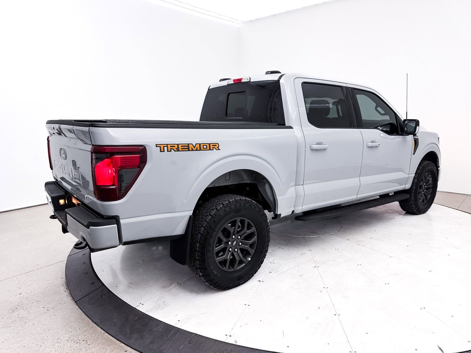 Used 2025 Ford F150 Tremor w/ Tow/Haul Package image 20