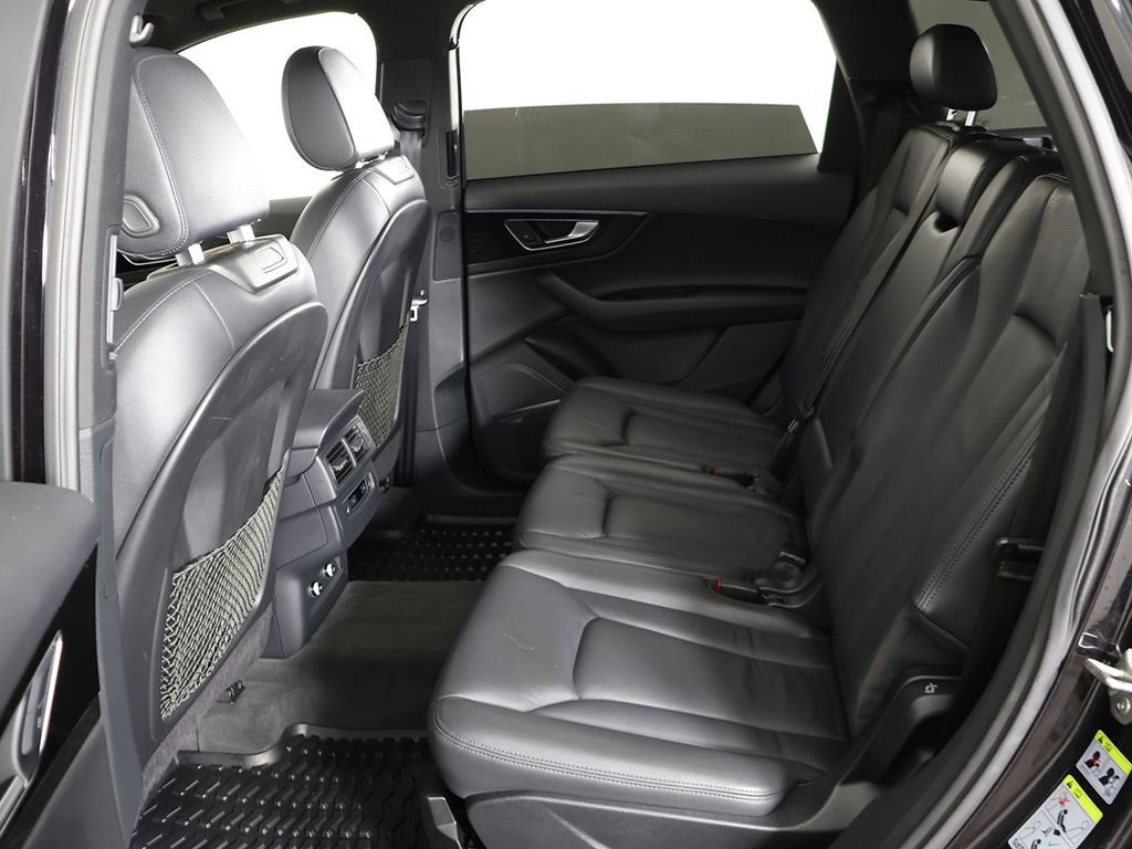 Used 2018 Audi Q7 3.0T Premium Plus AWD/4WD image 40
