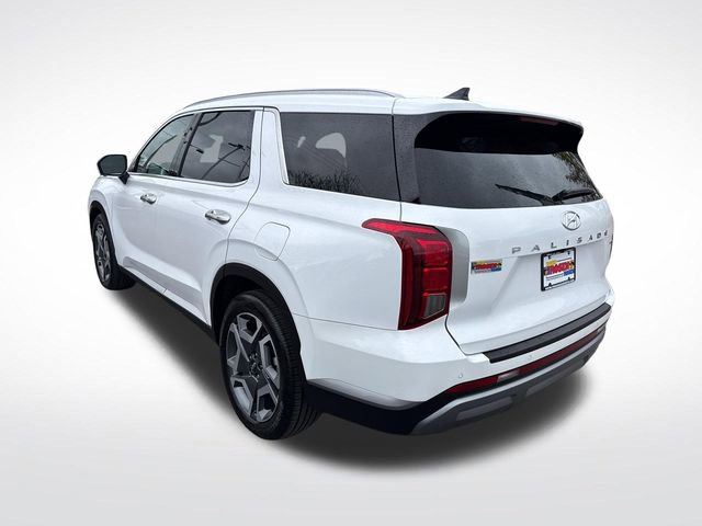 Used 2024 Hyundai Palisade SEL w/ Premium Package AWD/4WD image 3