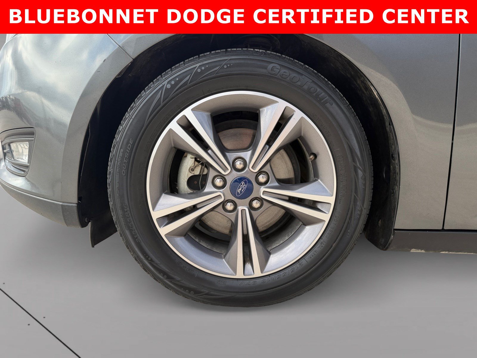 Used 2018 Ford Focus SE w/ SE Appearance Package FWD image 9