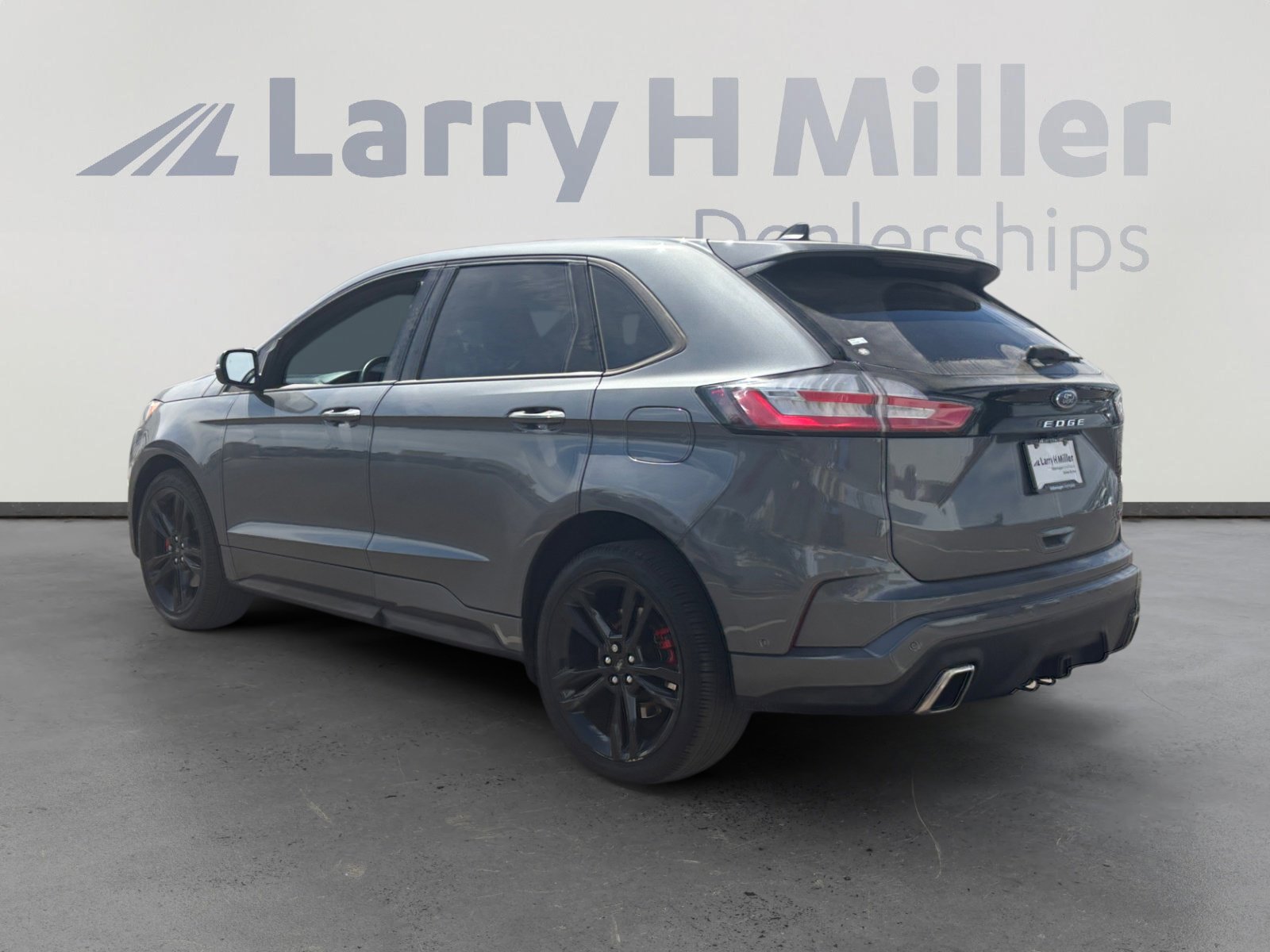 Certified 2022 Ford Edge ST w/ Equipment Group 401A AWD/4WD image 3