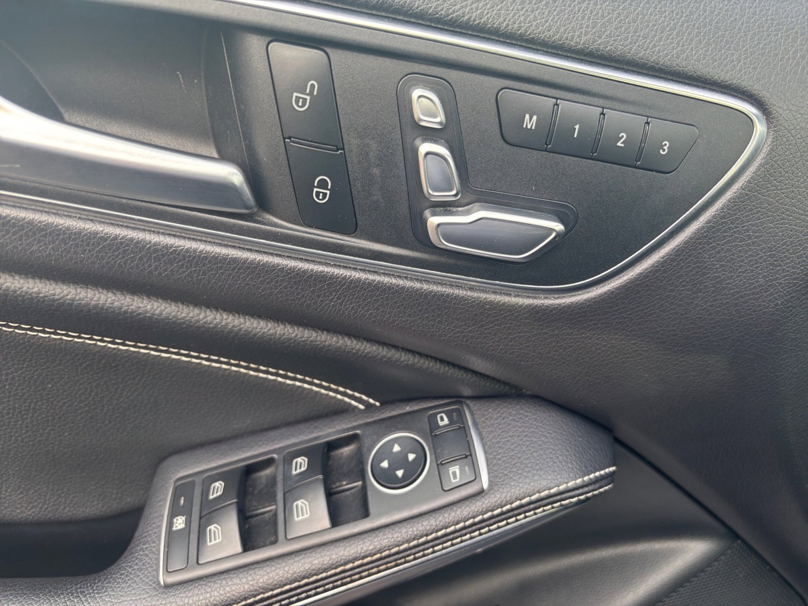Used 2019 Mercedes-Benz GLA 250 4MATIC image 14