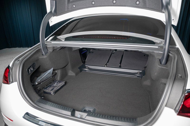 New 2026 Mercedes-Benz E 350 E 350 Sedan image 7