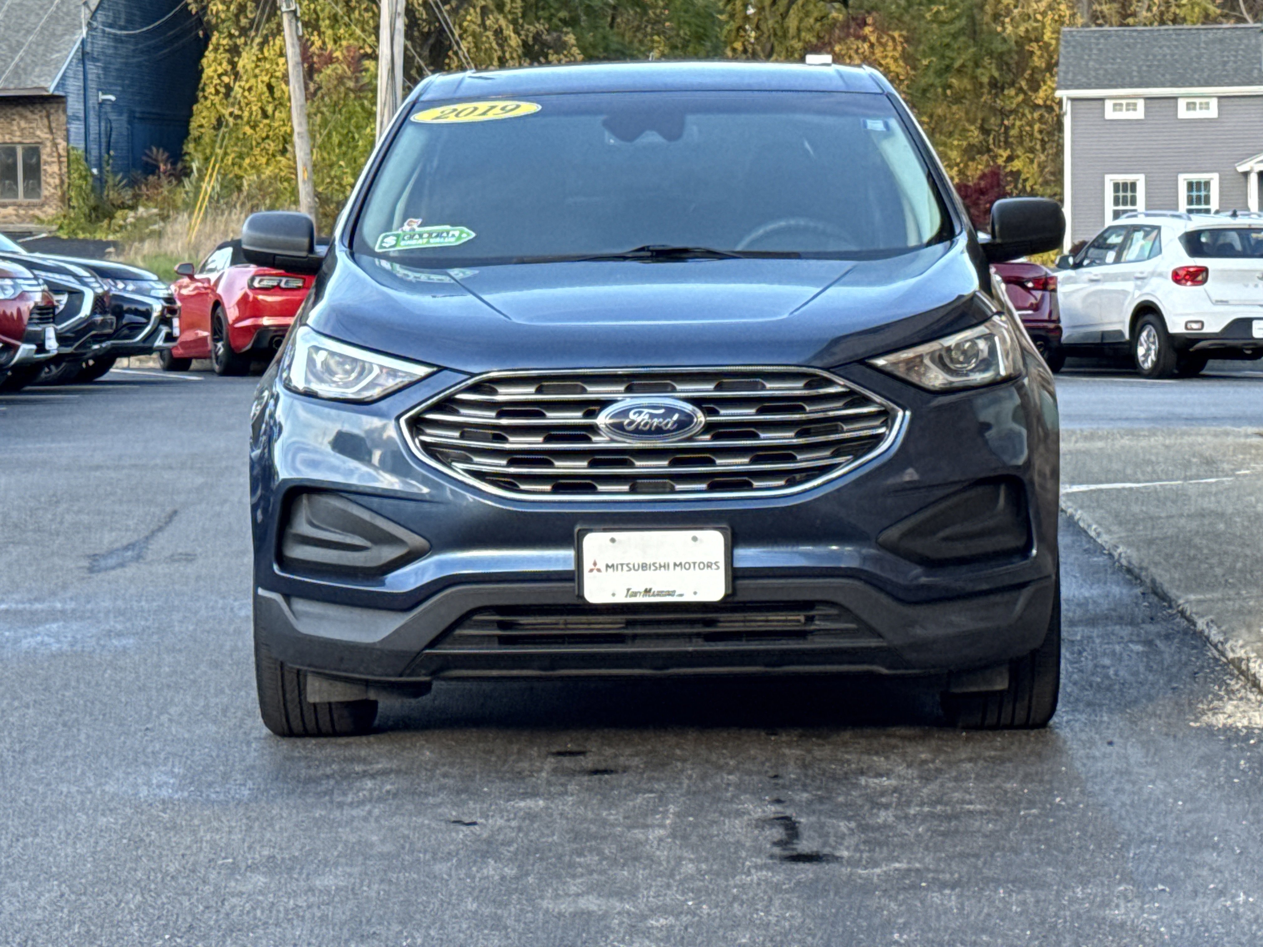 Used 2019 Ford Edge SE image 8