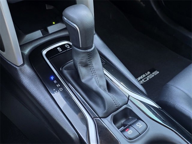 Used 2025 Toyota Corolla Cross XLE image 16
