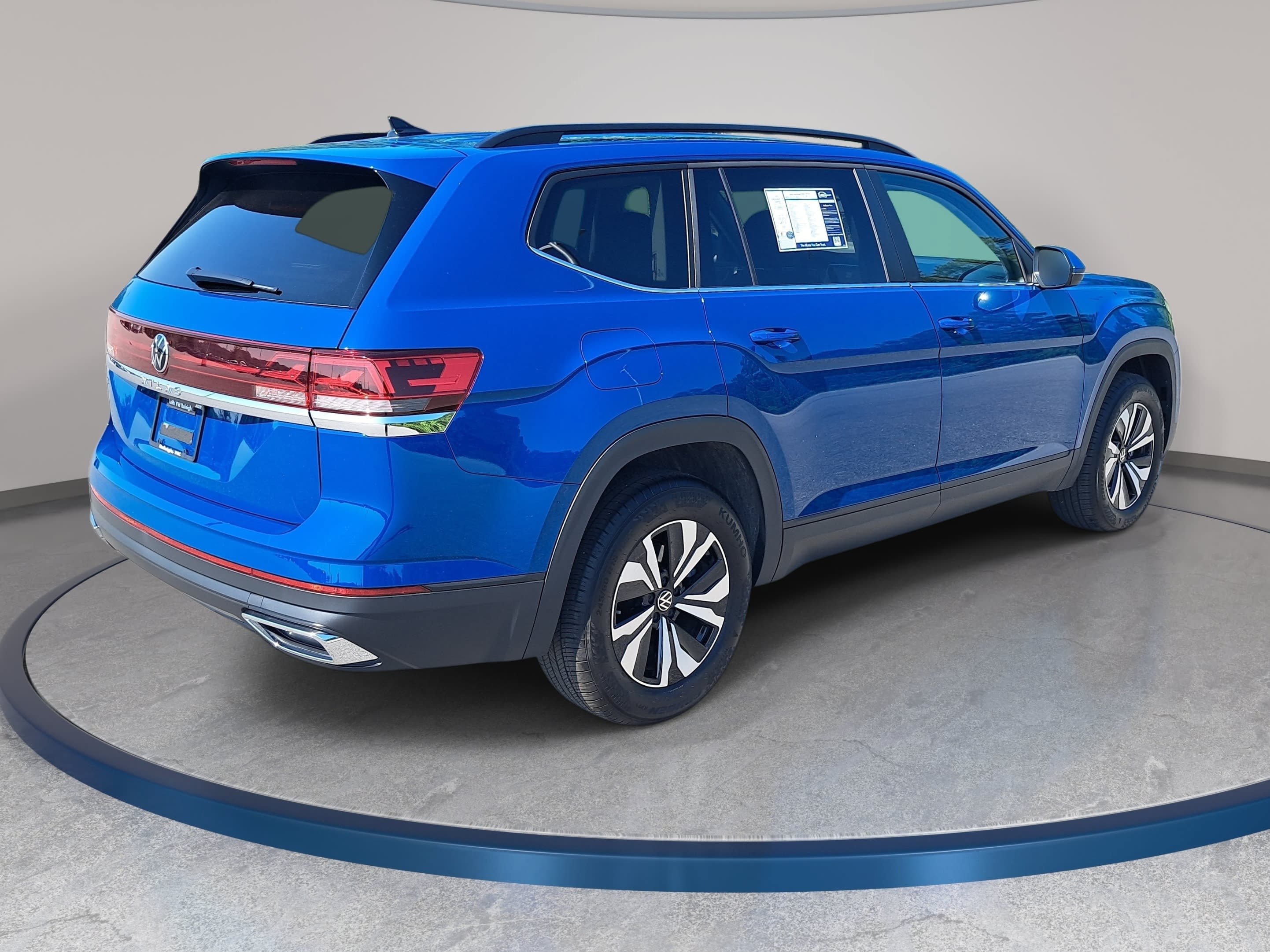 Used 2026 Volkswagen Atlas SE FWD image 5