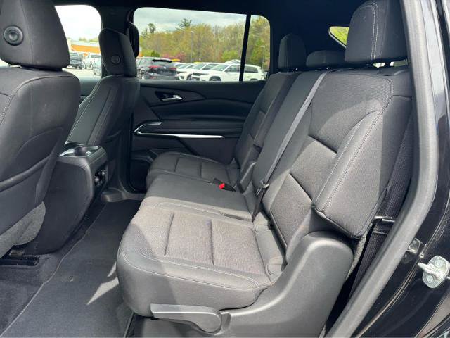 Used 2024 Chevrolet Traverse LS FWD image 24