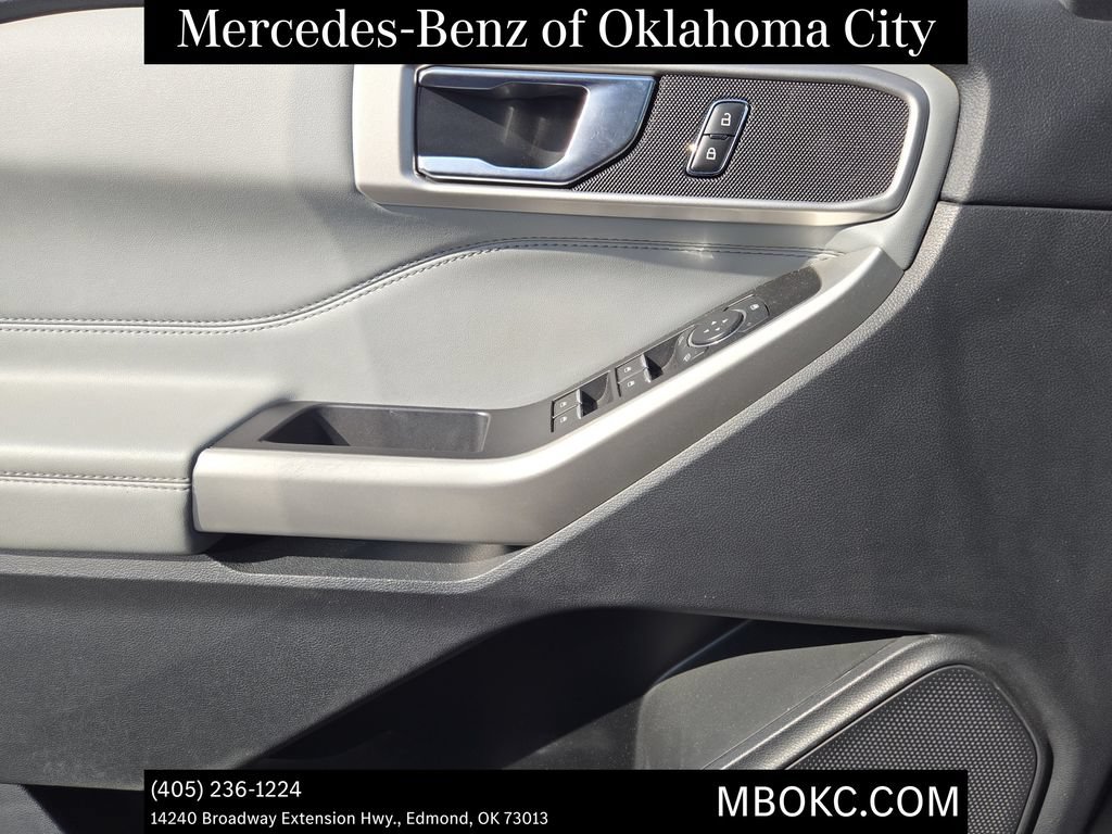 Used 2022 Ford Explorer XLT w/ Equipment Group 202A AWD/4WD image 18