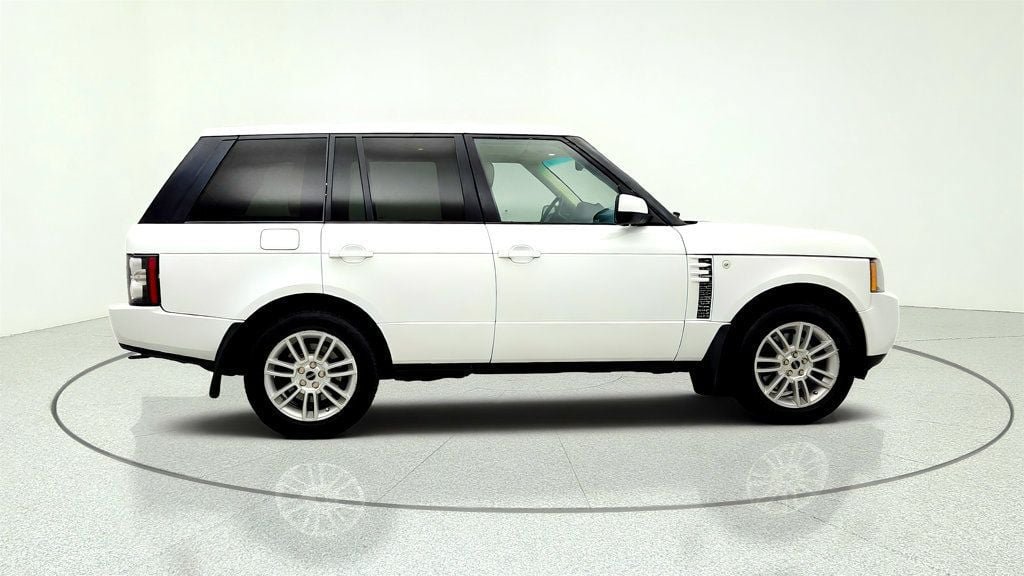 Used 2012 Land Rover Range Rover HSE AWD/4WD image 4