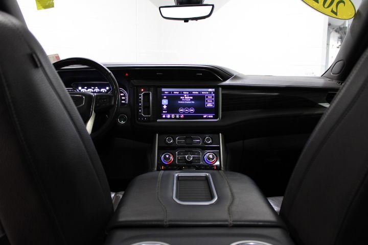 Used 2021 GMC Yukon XL Denali w/ Denali Ultimate Package image 20