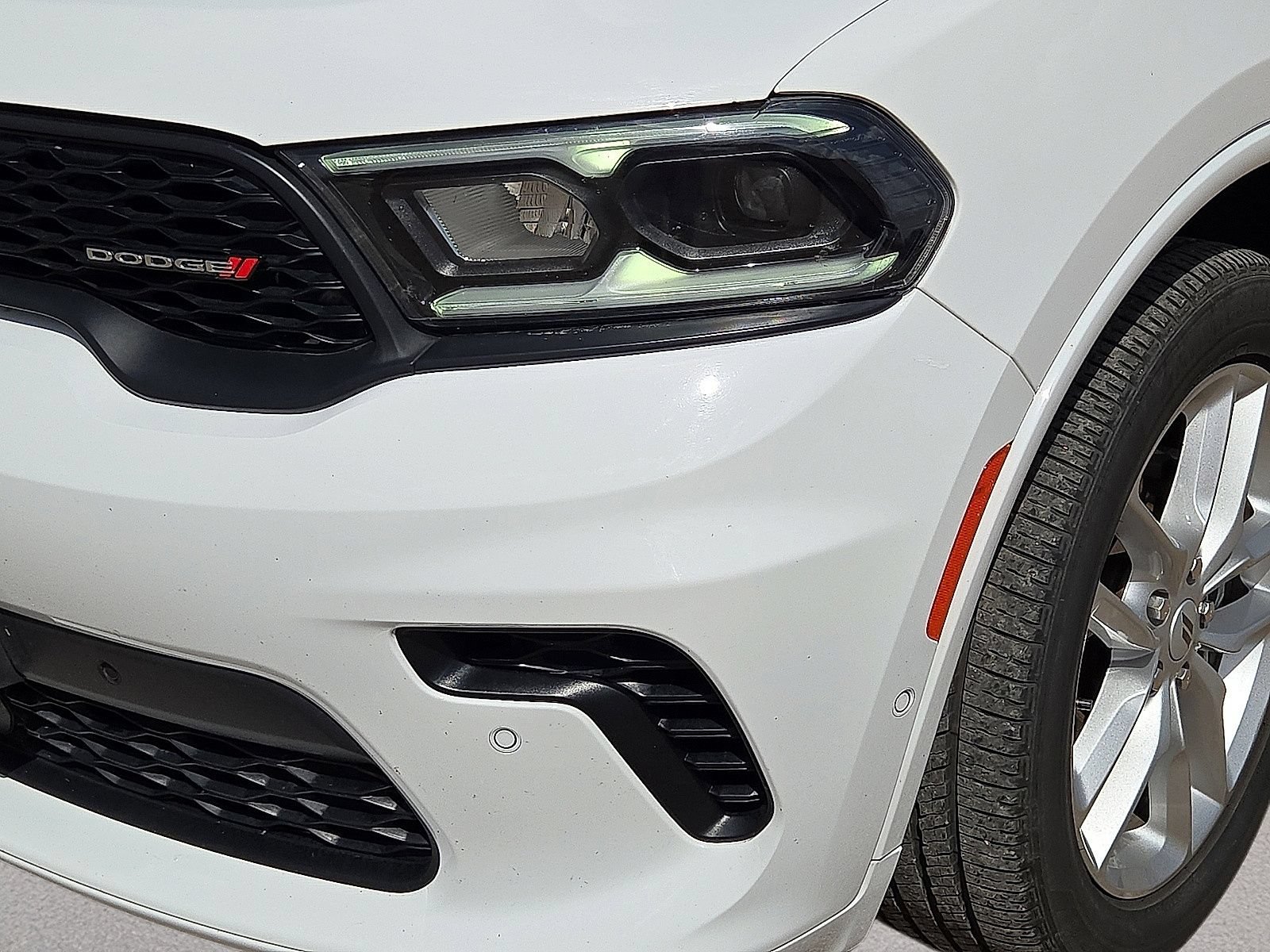Used 2025 Dodge Durango GT AWD/4WD image 9