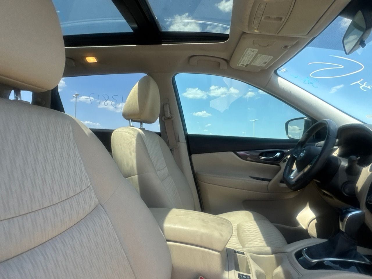 Used 2019 Nissan Rogue SV w/ Sun & Sound Touring Package FWD image 28