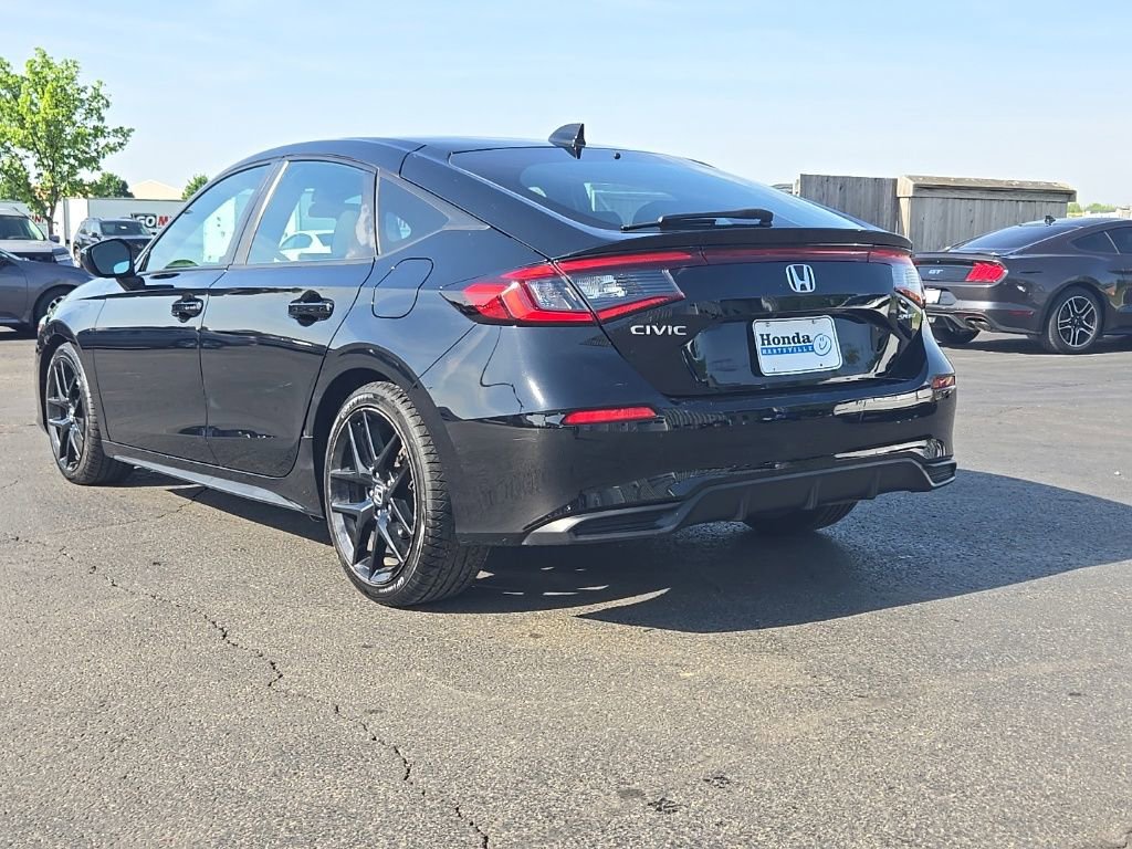 Used 2023 Honda Civic Sport image 5