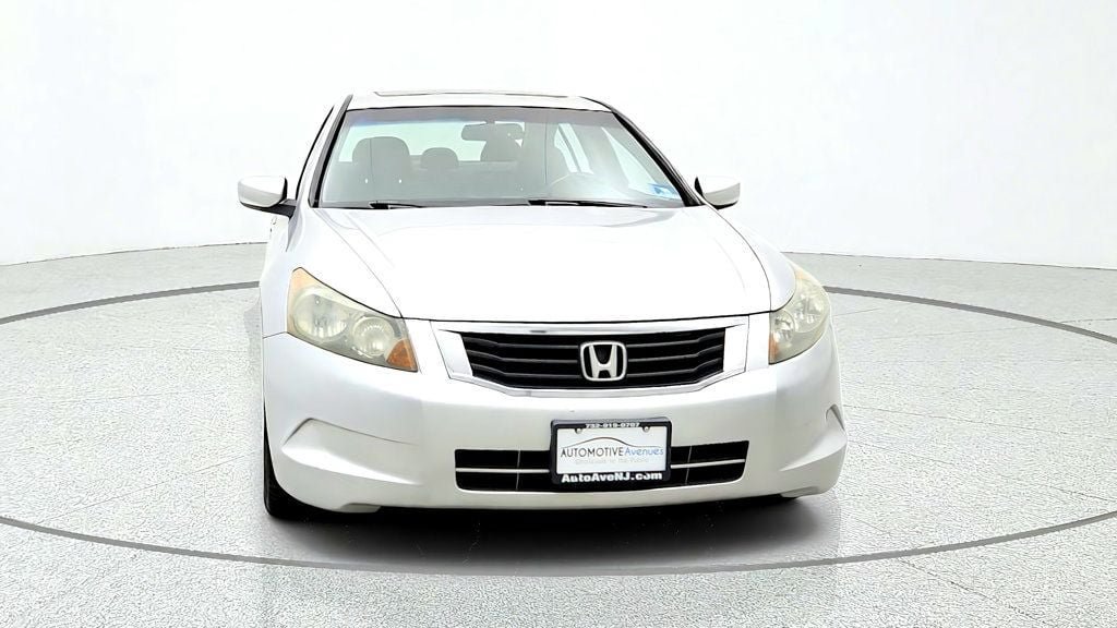 Used 2010 Honda Accord EX-L image 2