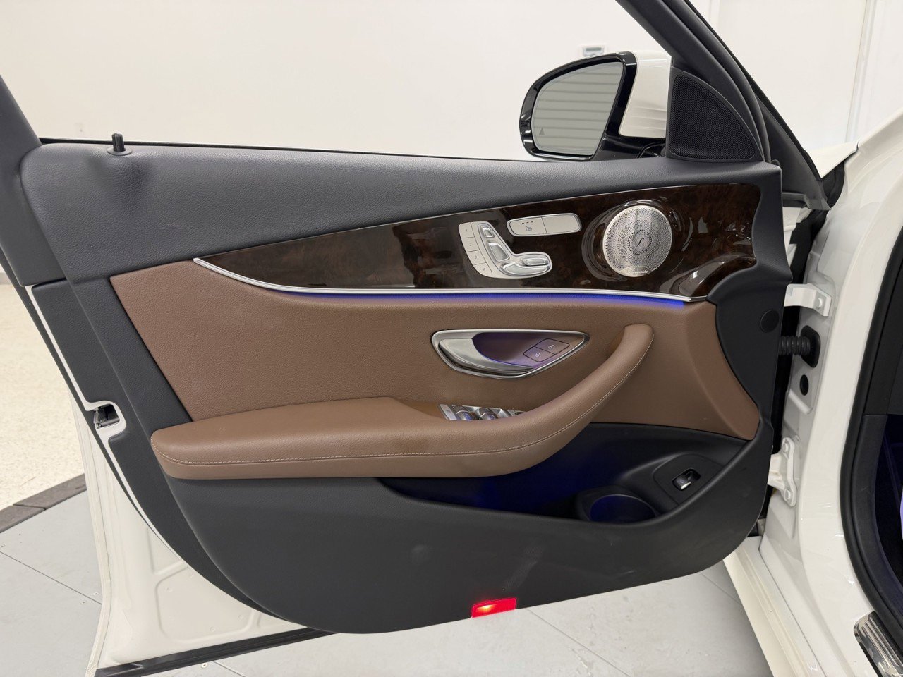 Used 2023 Mercedes-Benz E 350 4MATIC Sedan w/ Premium Package image 50