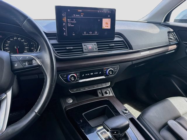 Used 2022 Audi Q5 2.0T Premium AWD/4WD image 29